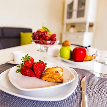 Apartman P&l - Apulianstay Group Monopoli