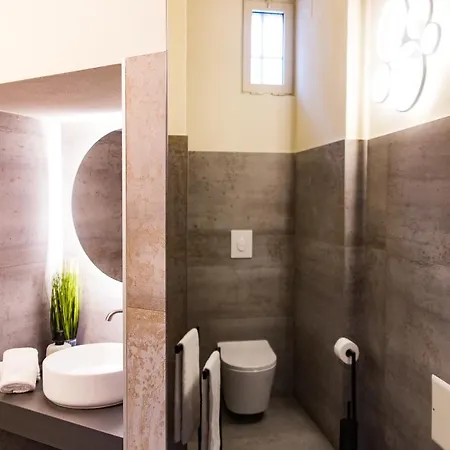 P&l - Apulianstay Group Apartment Monopoli